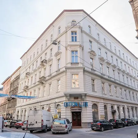Milano Design Center With Ac * Budapeşte